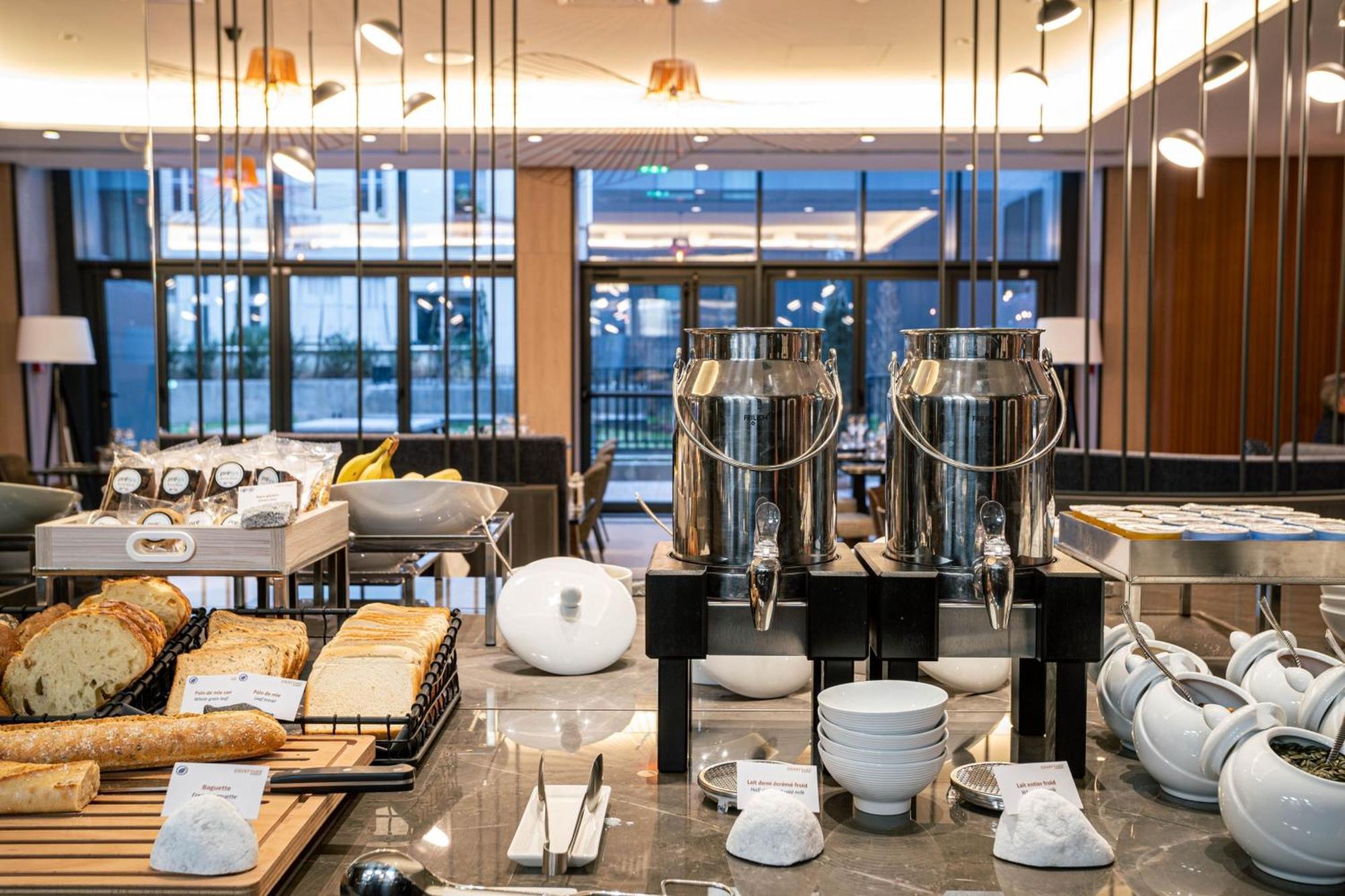 Courtyard By Marriott Paris Porte De Versailles Issy-les-Moulineaux Eksteriør billede