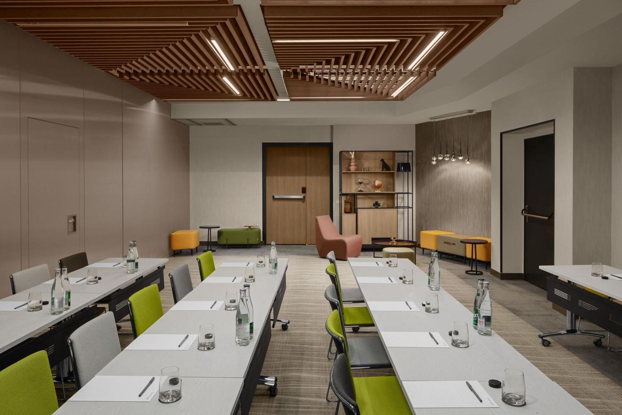 Courtyard By Marriott Paris Porte De Versailles Issy-les-Moulineaux Eksteriør billede