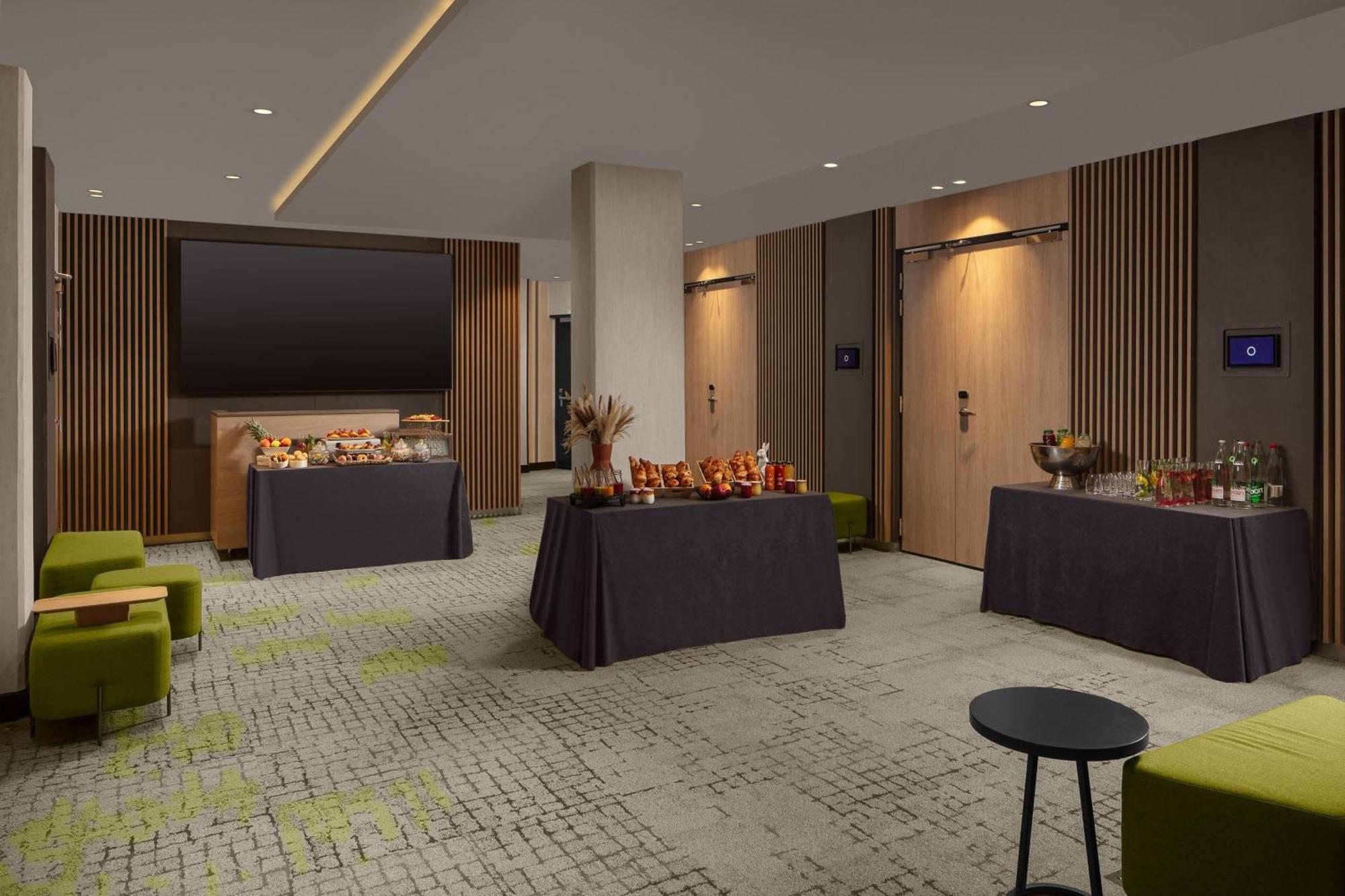 Courtyard By Marriott Paris Porte De Versailles Issy-les-Moulineaux Eksteriør billede