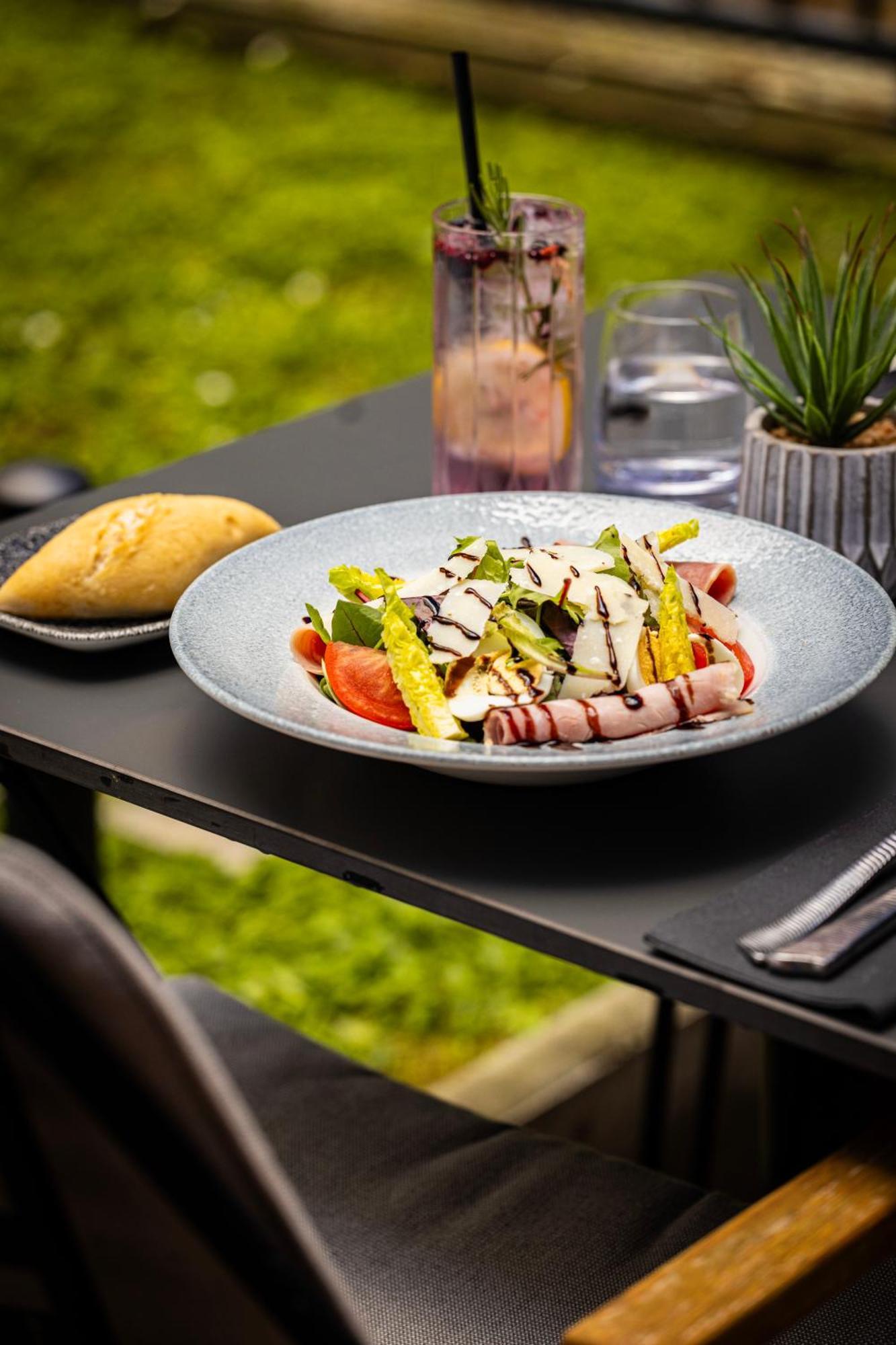 Courtyard By Marriott Paris Porte De Versailles Issy-les-Moulineaux Eksteriør billede