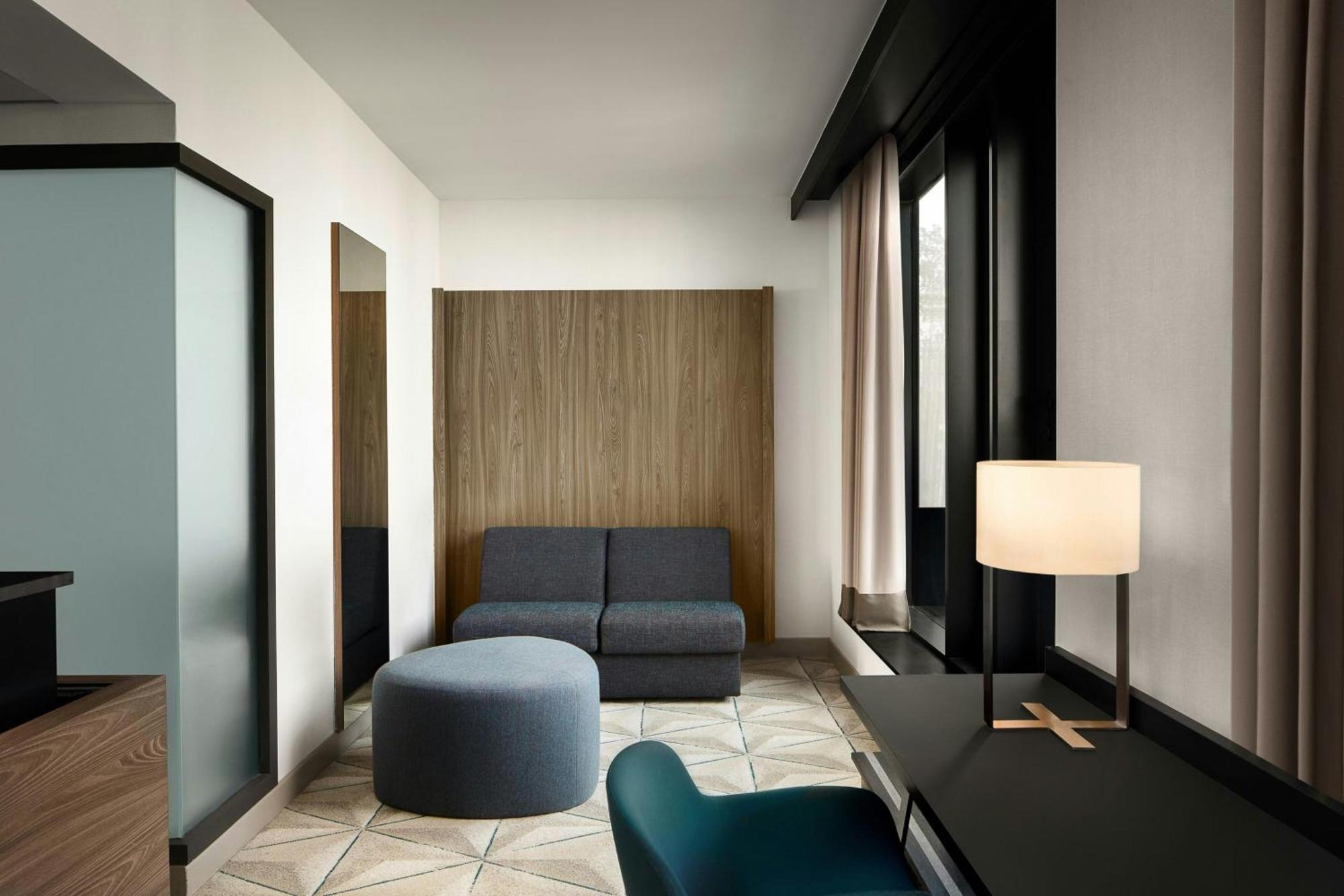 Courtyard By Marriott Paris Porte De Versailles Issy-les-Moulineaux Eksteriør billede