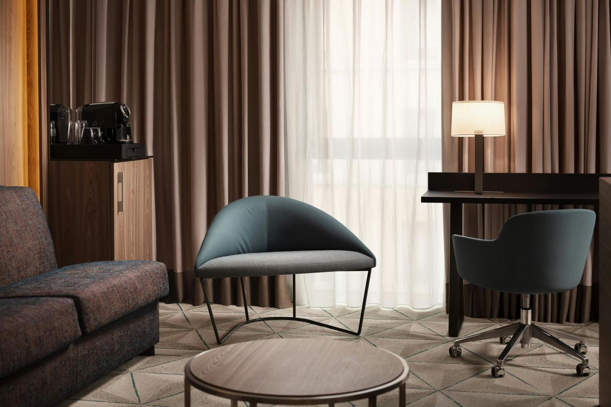 Courtyard By Marriott Paris Porte De Versailles Issy-les-Moulineaux Eksteriør billede